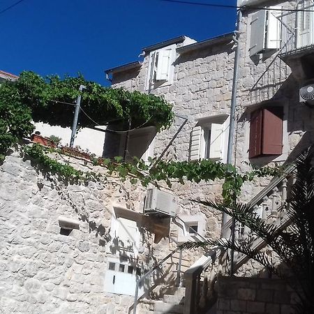 Komiža Apartments Donika מראה חיצוני תמונה