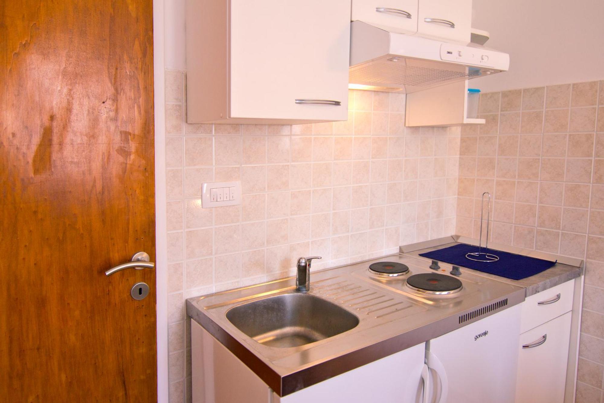 Komiža Apartments Donika מראה חיצוני תמונה