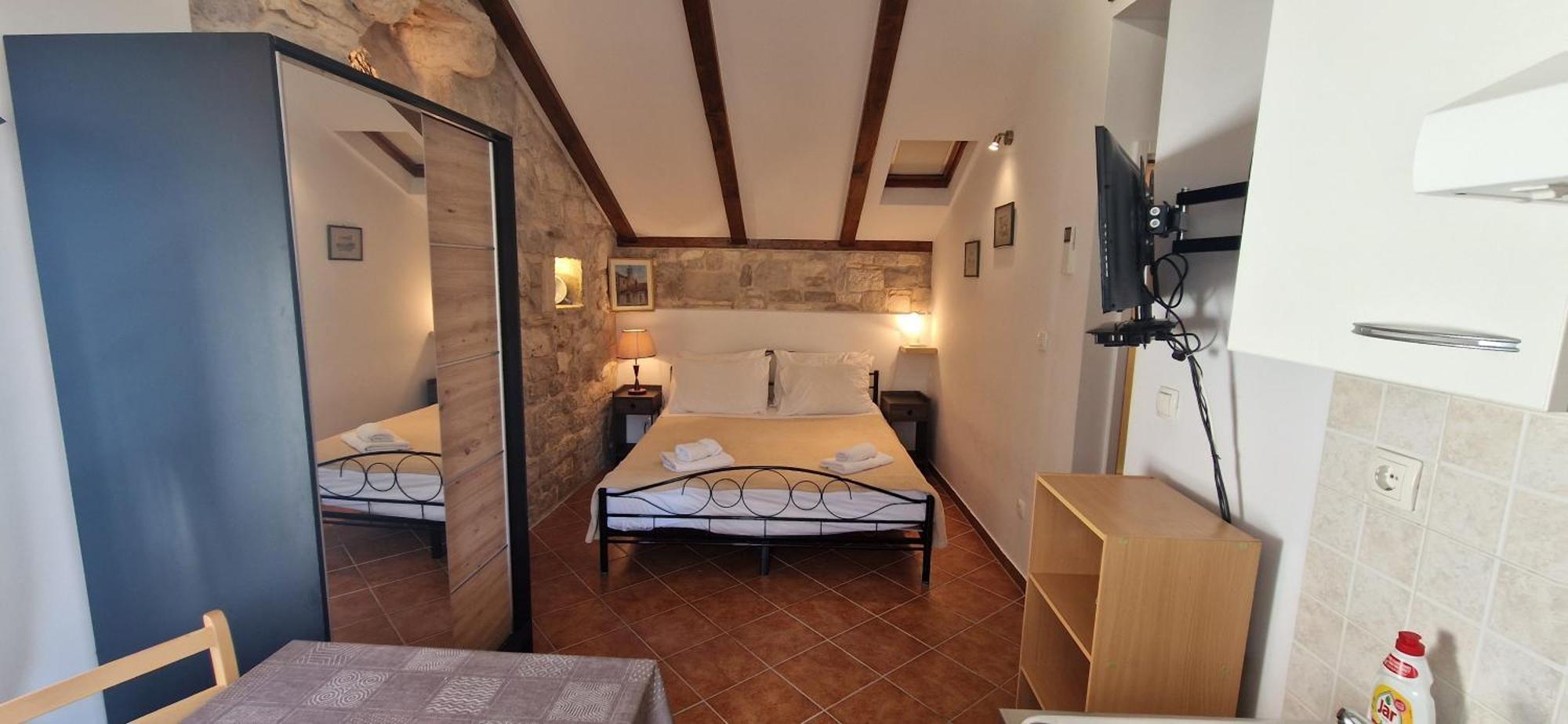 Komiža Apartments Donika מראה חיצוני תמונה