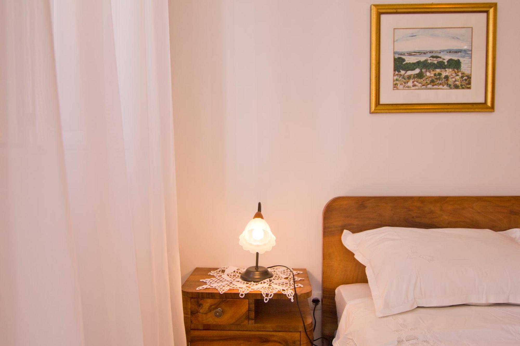 Komiža Apartments Donika חדר תמונה