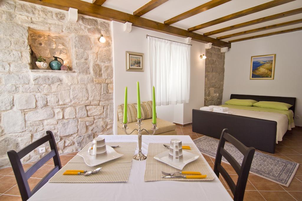 Komiža Apartments Donika חדר תמונה